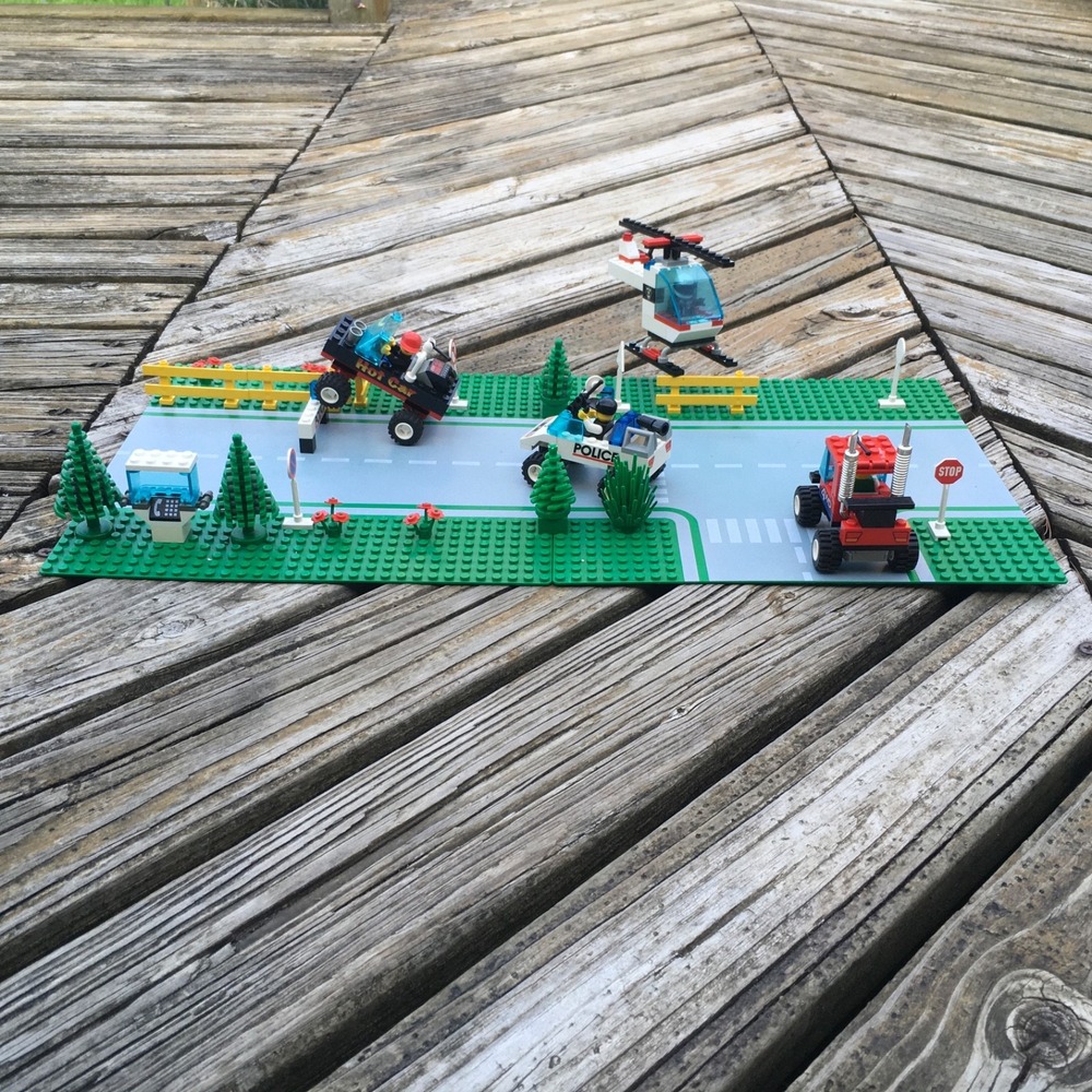 Town LEGO Traffic Roadblock Runners (6549)